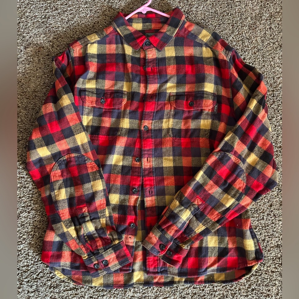 Woolrich Shirt Mens XL Red Yellow Plaid Flannel Outdoor Button Up Top